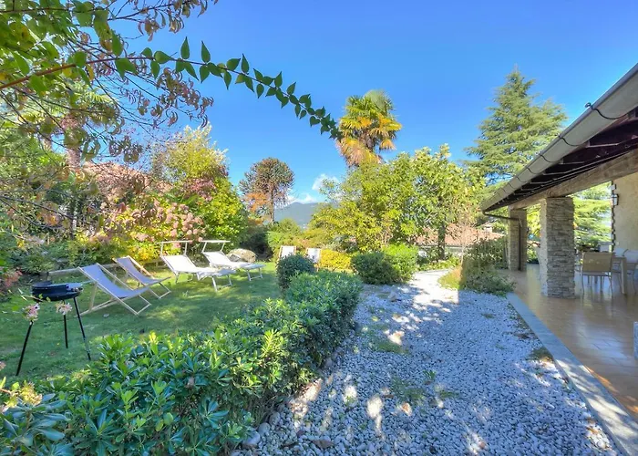 Casa Francesca Garden And View - Happy 빌라 카스텔베카나