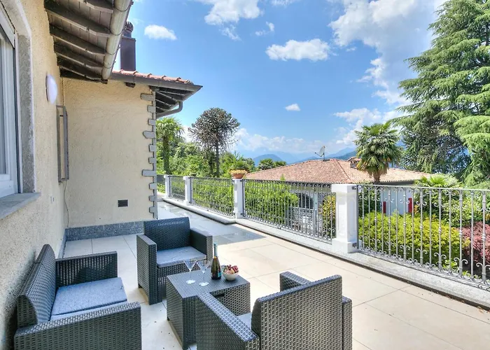 Casa Francesca Garden And View - Happy * Castelveccana